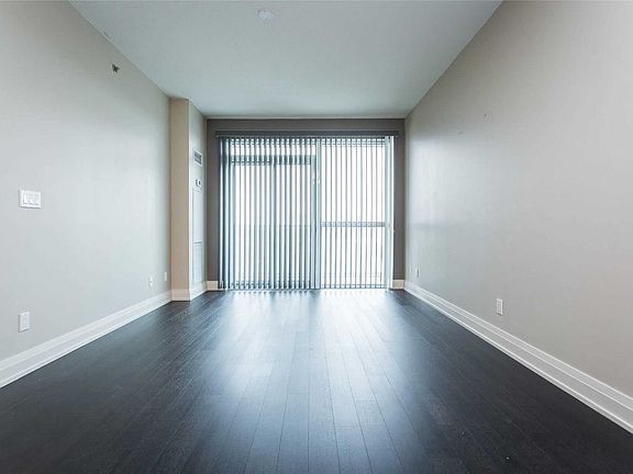 4th image of 65 Speers Rd #901