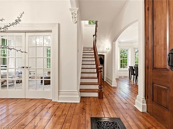 4th image of 25 Dunbar St