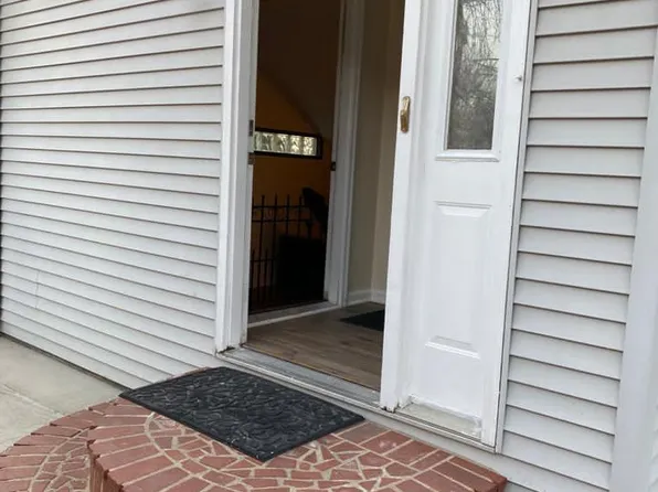 24708 W Norelius Ave #Basement, Round Lake, IL 60073