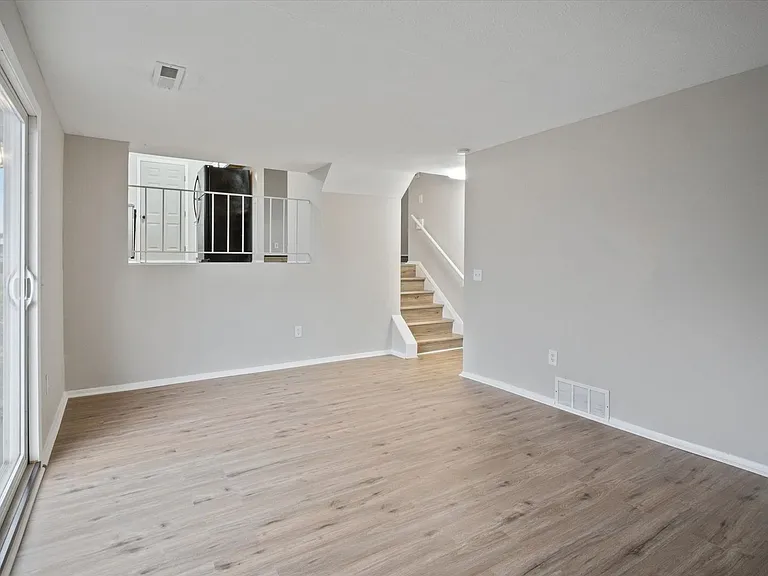 6699 Deer Ct — Photo 17