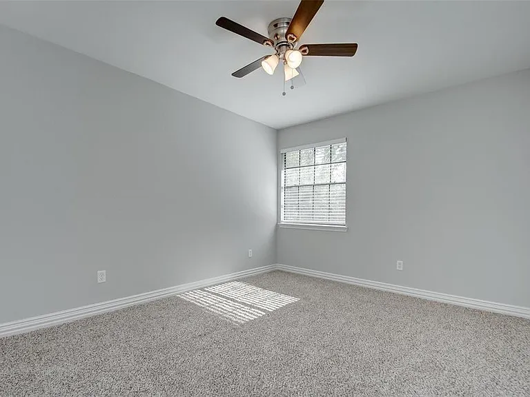 2615 Woodstream Blvd — Photo 42