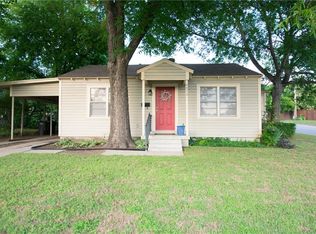 4973 Royal Dr, Fort Worth, TX 76116