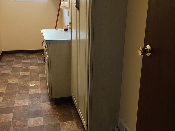 Large Laundry and Mud Room