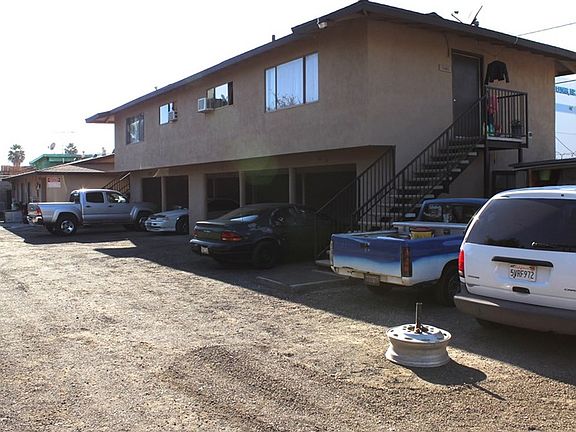 2nd image of 14662 Valley Blvd
