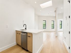 375 Bushwick Ave, Brooklyn, NY