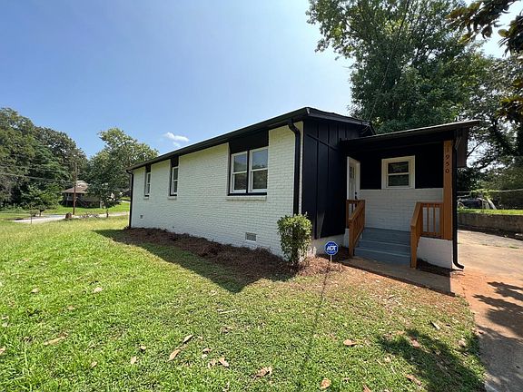 2nd image of 1950 Grange Dr SE