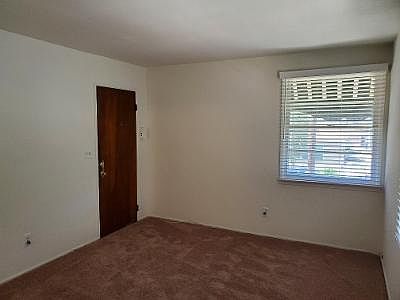 3rd image of 1206 Belmont Ave APT D