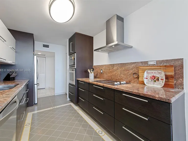 2751 S Ocean Dr #505N — Photo 10