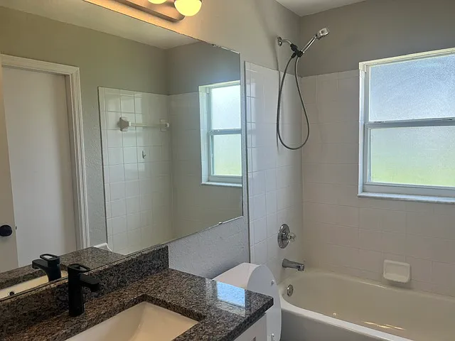 1650 Meadows Pond Dr — Photo 15