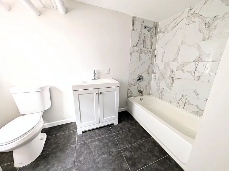 4801 Ventnor Ave #BASEMENT — Photo 4