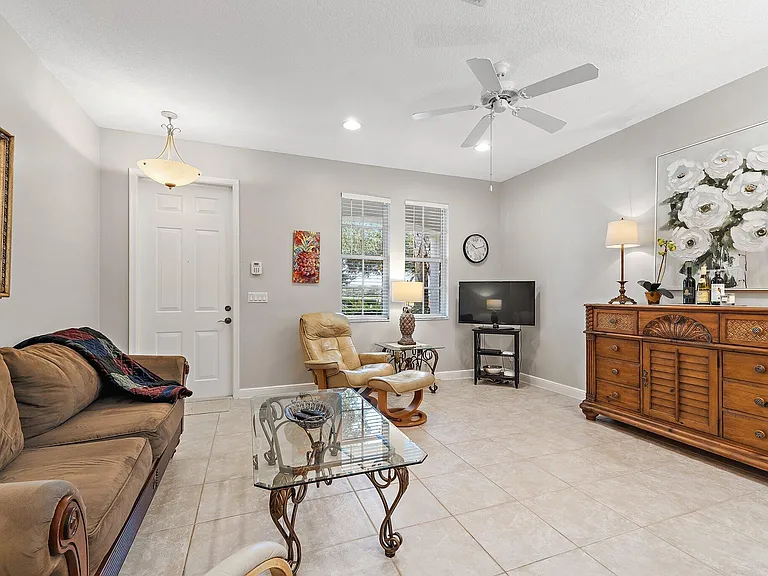153 Evergrene Pkwy — Photo 14