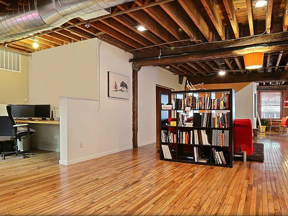 2nd image of 1940 Blake St Suite 201