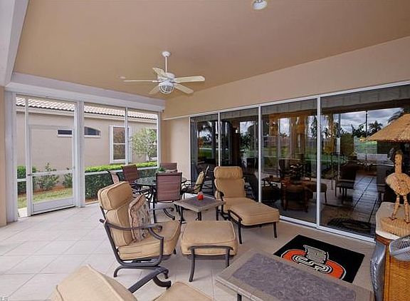 5th image of 9317 Garden Pointe Ct