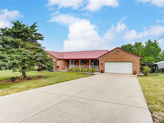 4th image of 7284 Mont Dr