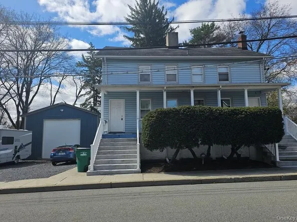 49 Beacon St, Beacon, NY 12508