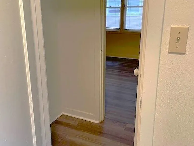 1716 University Ave #15 — Photo 6