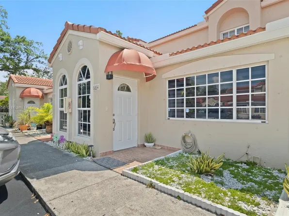 6864 NW 166th Ter #903, Miami Lakes, FL 33014