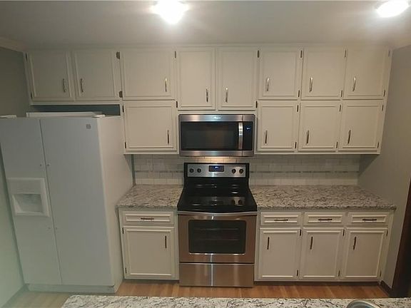 4th image of 6790 Fairways Dr