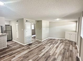 4822 Merwin St APT 21, Houston, TX 77027