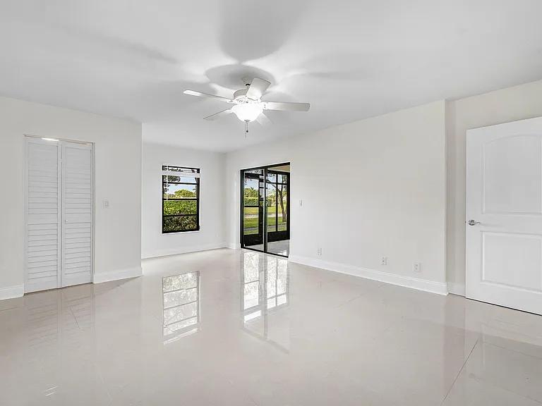7290 Kinghurst Dr #106 — Photo 20