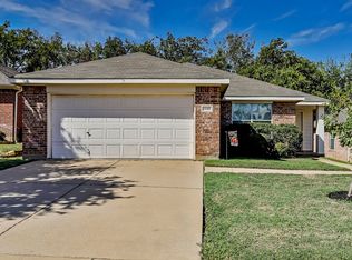 10309 Bear Hollow Dr, Fort Worth, TX 76244