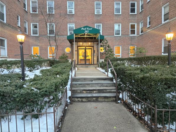 765 Bronx River Rd APT 3F
