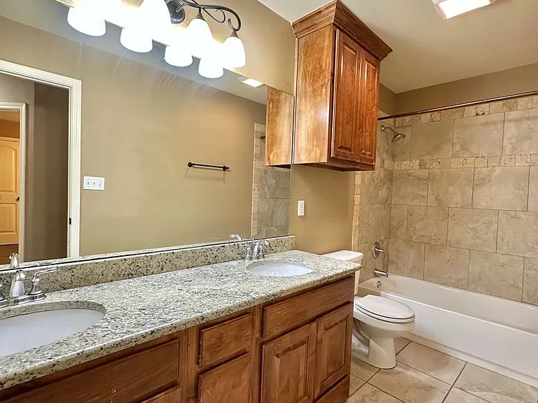 5910 Tarin St — Photo 21