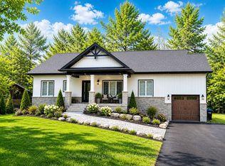 99 Tall Pines Dr, Tiny, ON L9M0H4