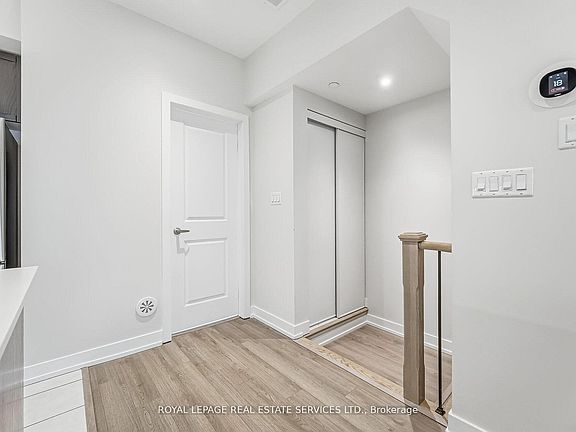3rd image of 8 Drummond St #402
