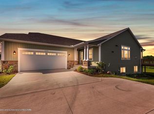 5270 Hawk Hollow Dr E, Bath, MI 48808