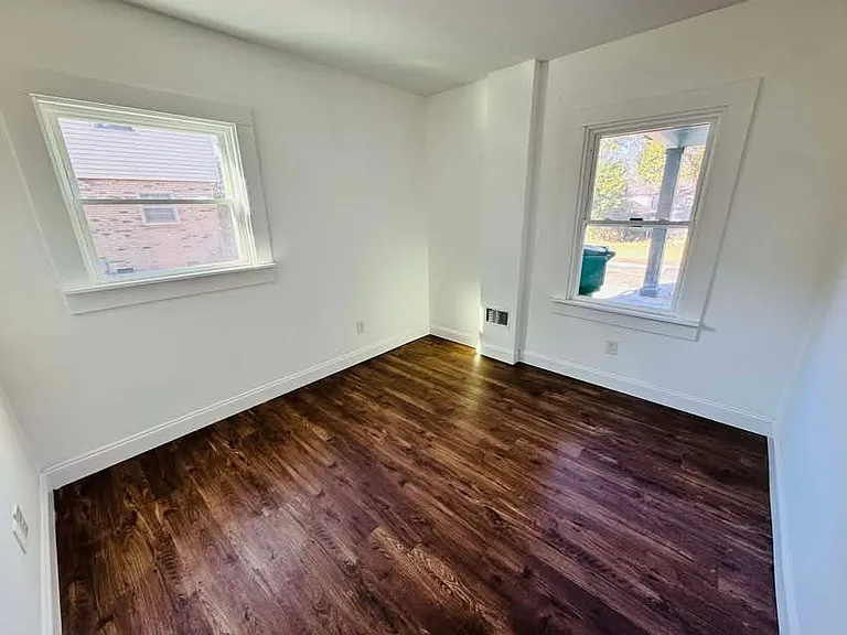 1001 Archdale Dr — Photo 22