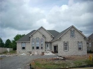 433 Savannah Ridge Dr, Murfreesboro, TN 37127