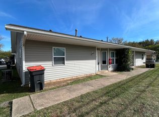 403 Park St #409, Springdale, AR 72764