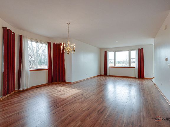 4th image of 269 Enfield Ln