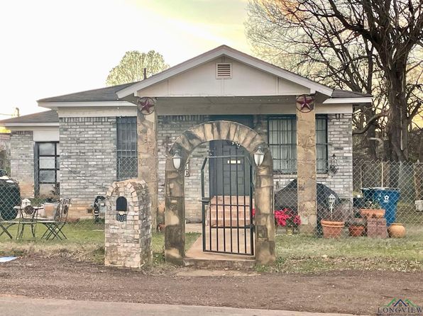 909 Wilson St, Marshall, TX 75670