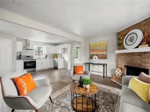 3918 Sherwood Dr, Douglasville, GA 30135