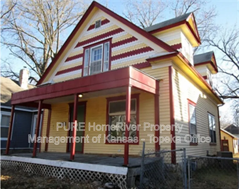 4 bed, 1.5 bath, 1597 sqft, $1,375 — Photo 1