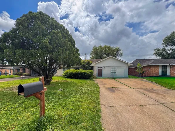 4214 Sandydale Ln, Houston, TX 77039