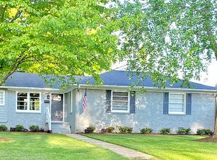 1403 Elmwood Dr SE, Huntsville, AL 35801