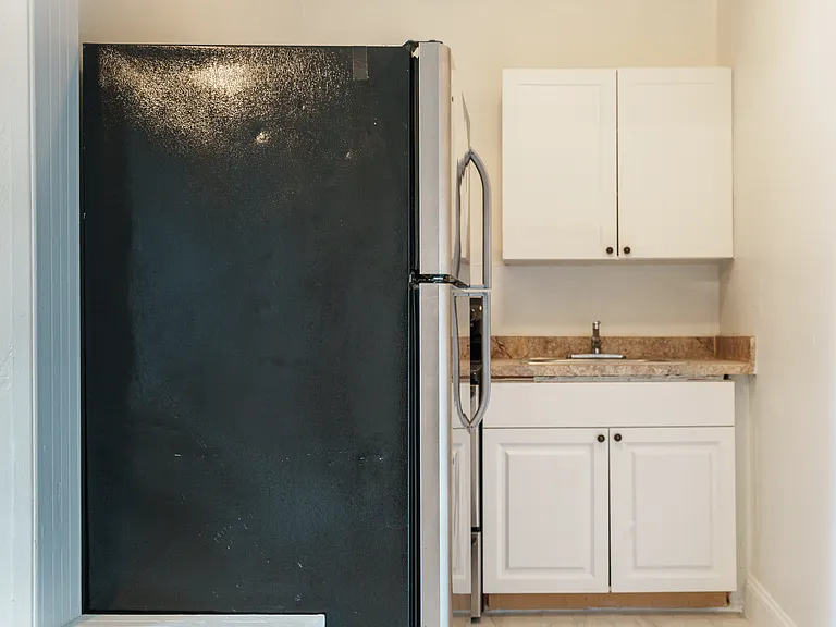 5926 Pierce St #2 — Photo 7