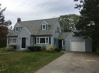 45 Elm St N, Barre, MA 01005