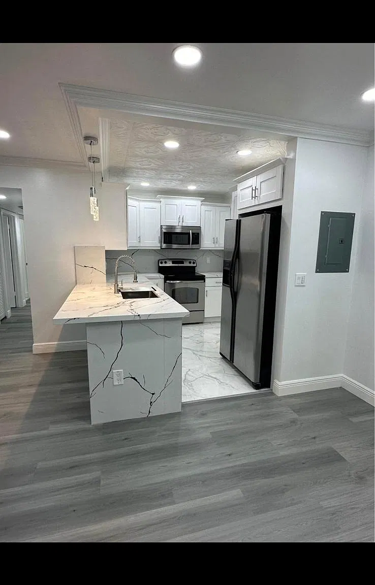 3 bed, 1240 sqft, $2,850 — Photo 1