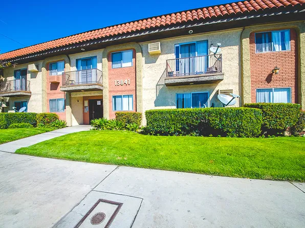 13841 Vanowen St APT 207, Van Nuys, CA 91405