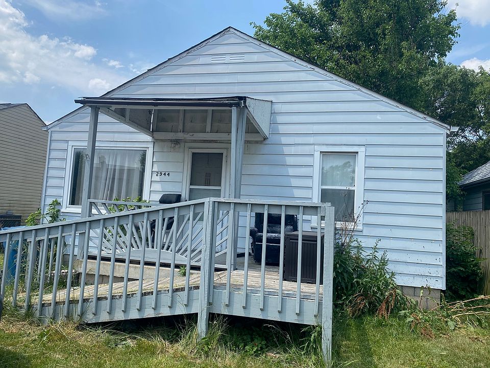 2nd image of 2944 S McClure St