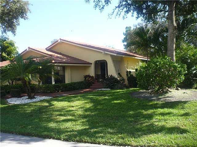 1st image of 606 Hollows Creek #40