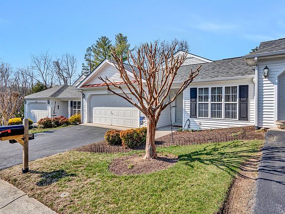2nd image of 3113 Winterberry Sq