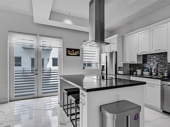 3rd image of 9137 NW 33rd St