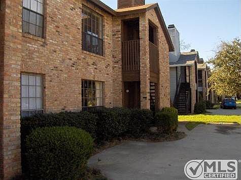 2nd image of 406 E Denton Dr APT 36