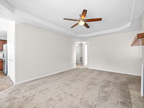 3rd image of 2303 Ermine Dr