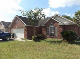 120 Hackamore Ln, Victoria, TX 77904